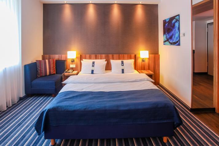 Hotel Und Parken Bremen Flughafen www.parkandfly.de